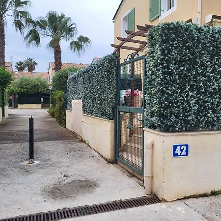 Mazet Climatise Rdj Plages Parking Wifi Gratuit La Londe-les-Maures Luaran gambar